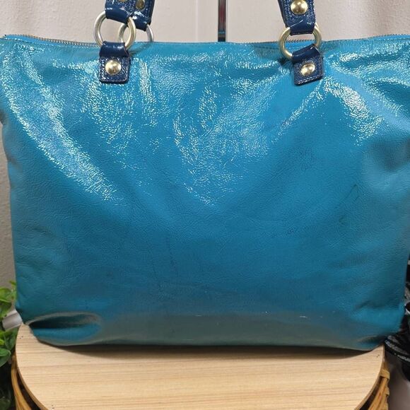 Coach Poppy Patent Leather Large Tote - Picture 4 of 13